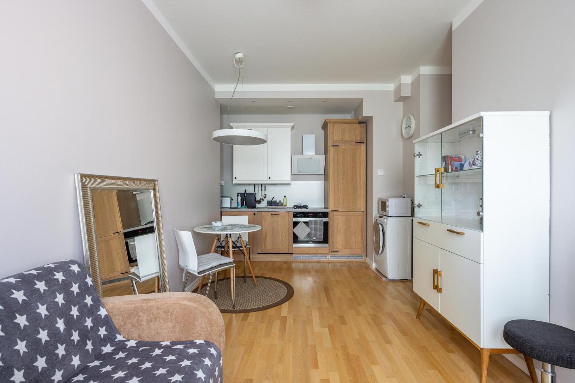 Bright 1br In Kallio With Location Helsinki